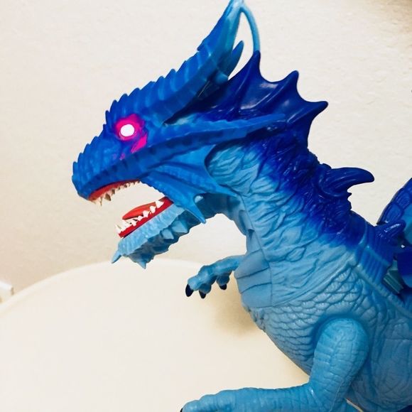 Dragon - Picture 2 of 6